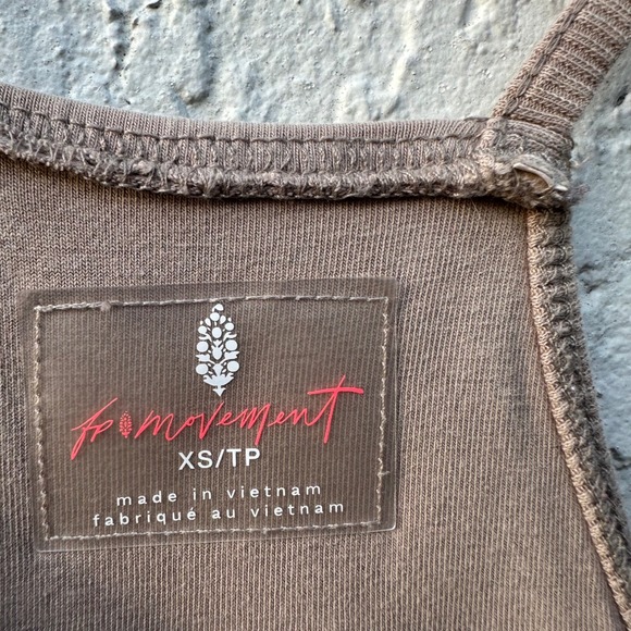 FP Movement Hot Shot Jumpsuit Romper XS Pocket Yoga Lounge Relaxed Boho Neutral - Picture 8 of 8